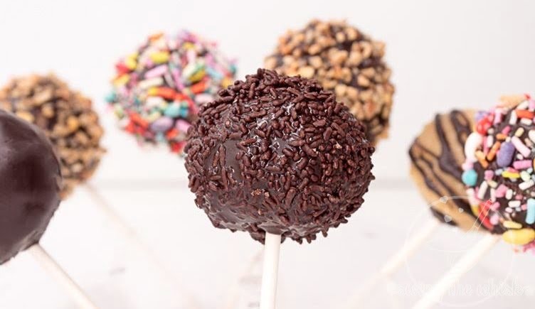 bouquet of cake pops